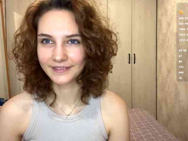 MaxieDungy Live Webcam on BongaCams