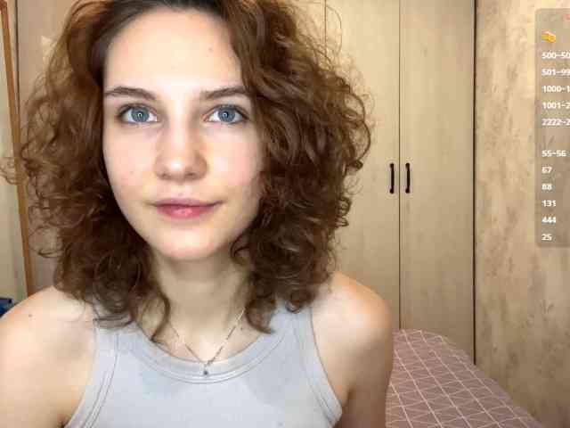 MaxieDungy Live Webcam on BongaCams