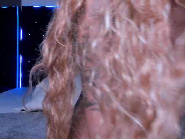 adult sex chat room AngelynaW