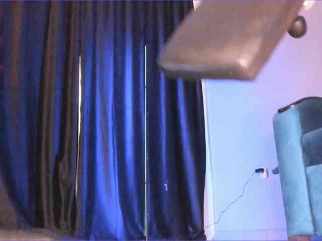 LunaKim99 Live Webcam on BongaCams