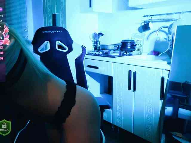 SpaceDanger Live Webcam on BongaCams