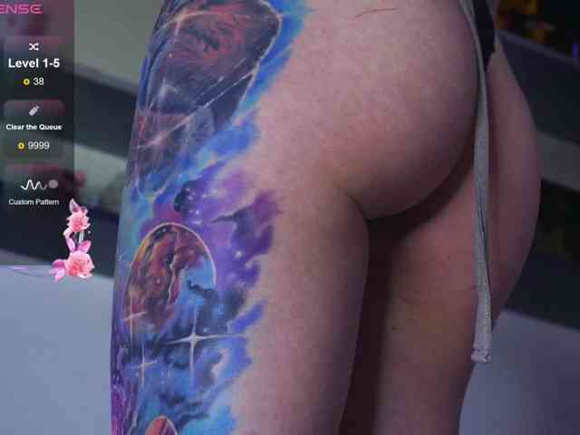 Daddyslittleslutfox webcam