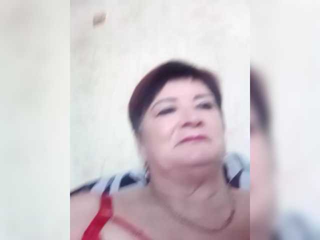 Empresswoman from BongaCams