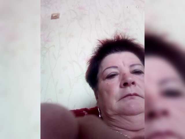 Empresswoman