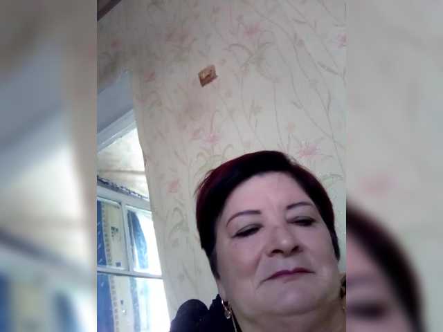 Empresswoman preview