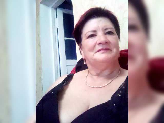 Empresswoman