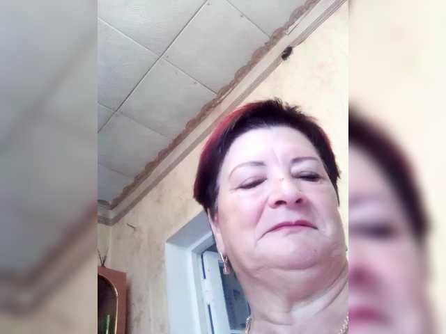 Checkout a sensual night with the irresistible Empresswoman ready for slutty fun Empresswoman from BongaCams