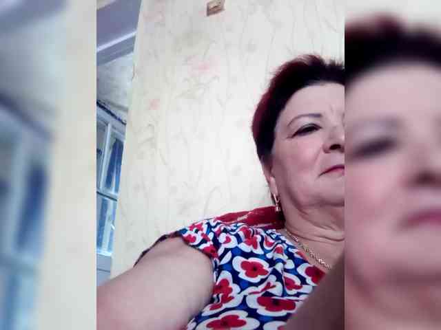 Empresswoman webcam