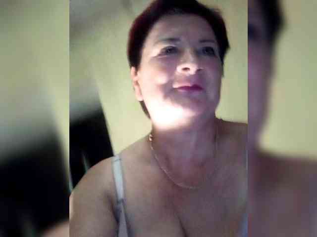 Empresswoman webcam