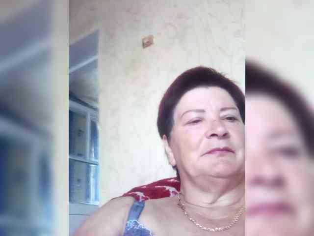 Empresswoman webcam