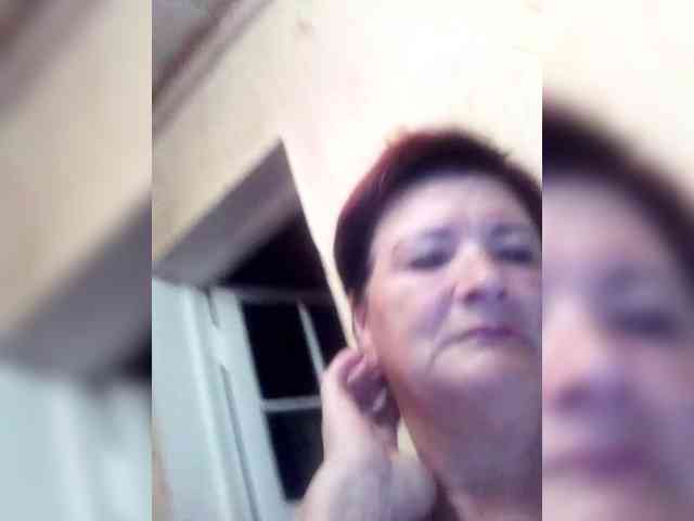 Empresswoman webcam