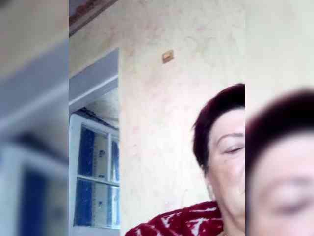 Empresswoman webcam