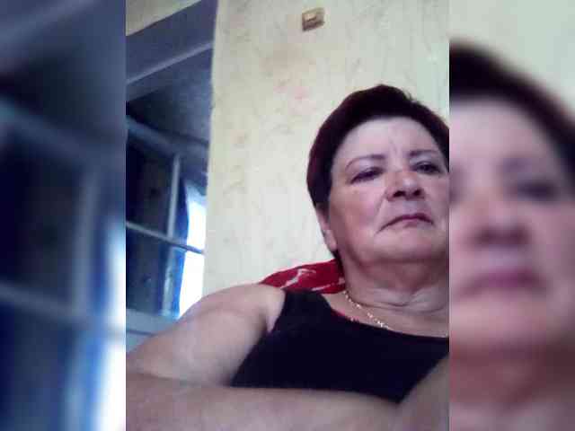 Empresswoman webcam
