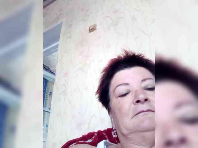 Empresswoman webcam