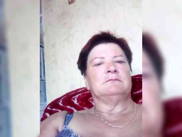 Empresswoman webcam