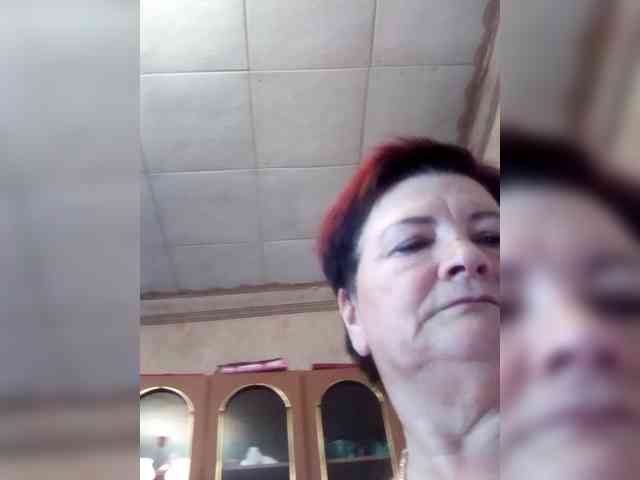 Empresswoman webcam