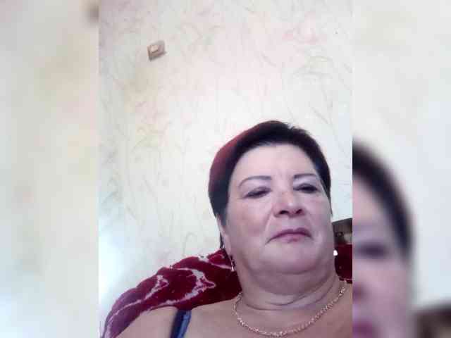 Empresswoman bongacams