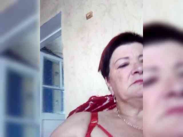 Empresswoman webcam