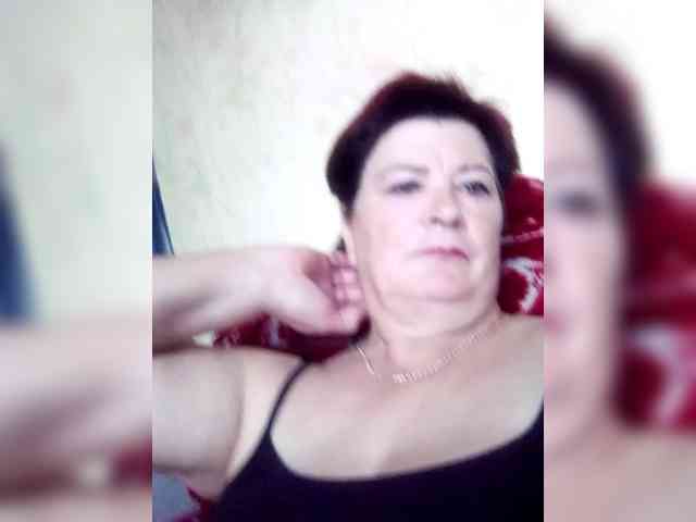 Empresswoman