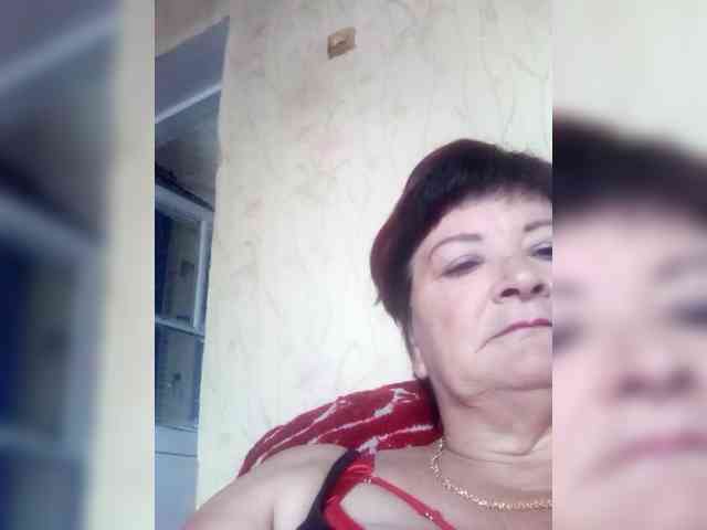 Empresswoman webcam
