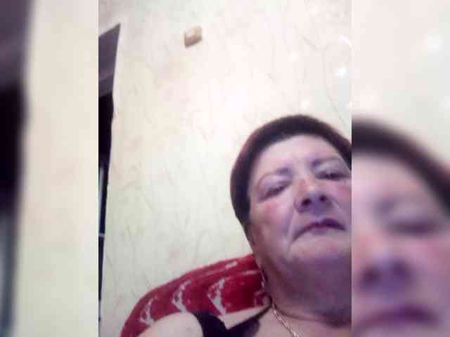 Empresswoman webcam