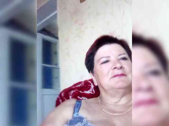 Empresswoman webcam