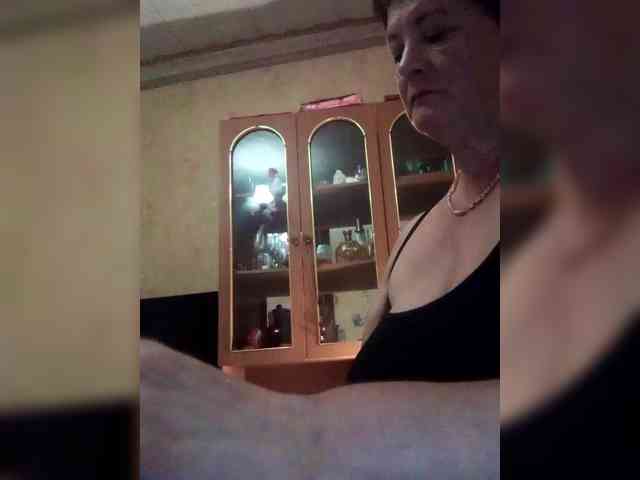 Empresswoman webcam