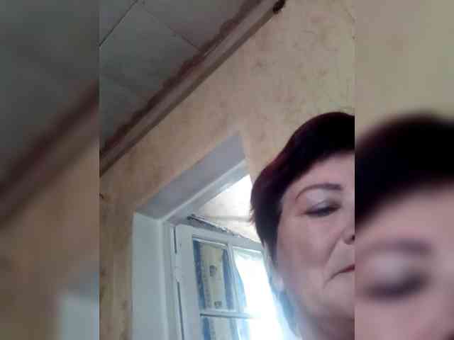 Empresswoman webcam