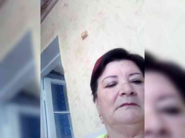 Empresswoman Live Webcam on BongaCams