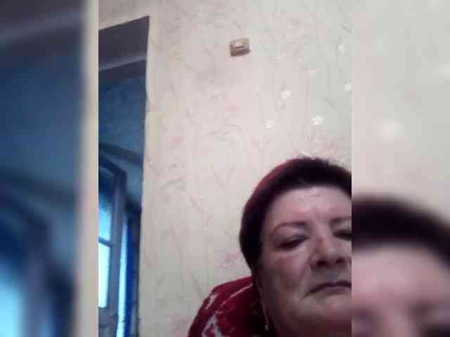 Empresswoman webcam