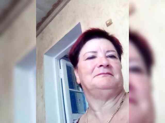 Empresswoman webcam