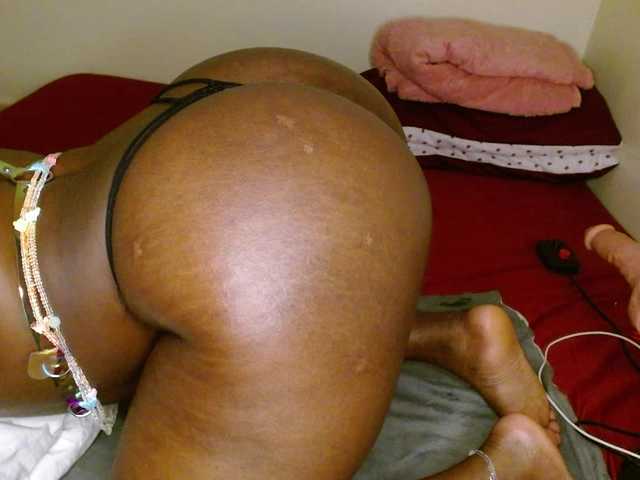 Chocolateebony1's BongaCams show and profile
