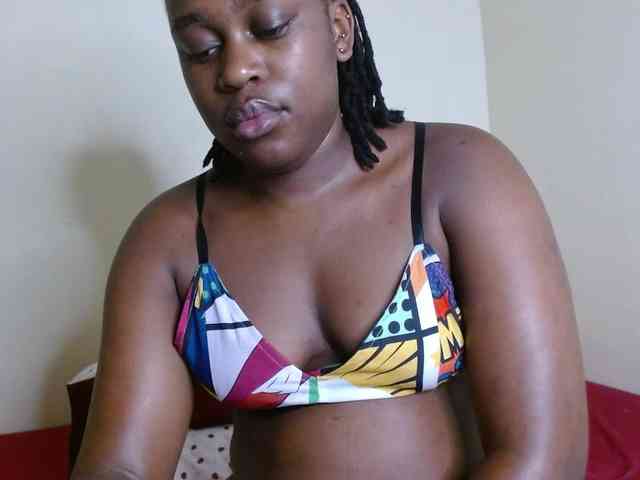 Chocolate_goddess1 webcam