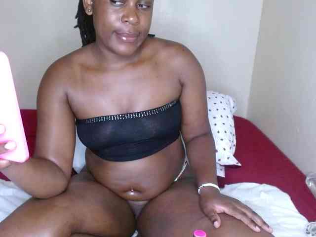 Chocolate_goddess1 webcam