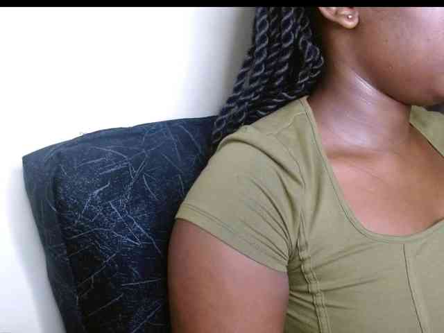 Chocolate_goddess1 webcam