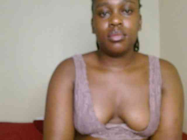 Chocolate_goddess1 webcam