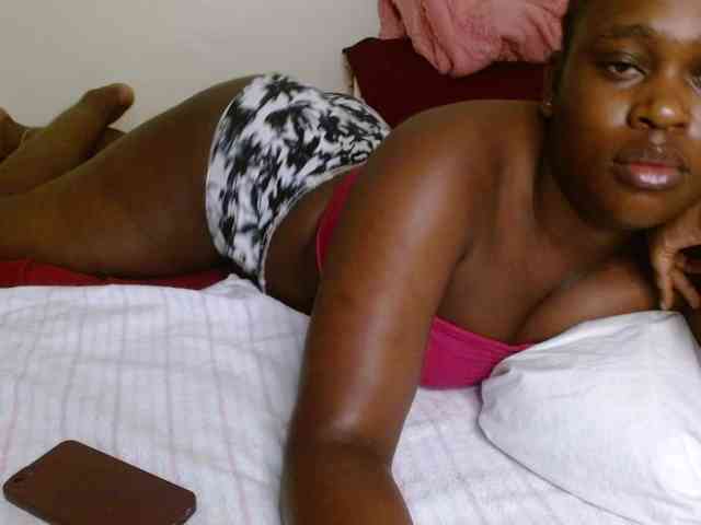 Chocolate_goddess1 webcam