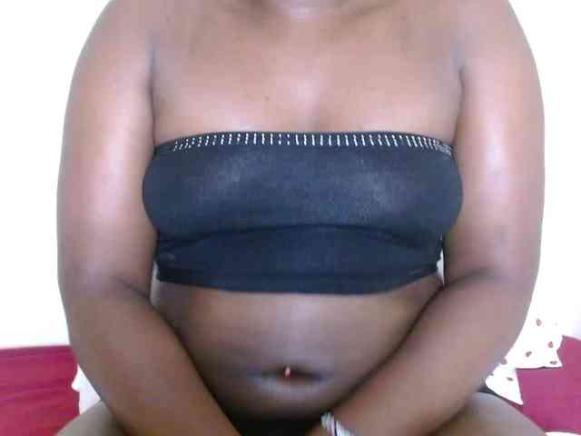 Chocolate_goddess1 webcam