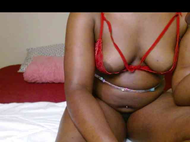 Chocolate_goddess1 webcam