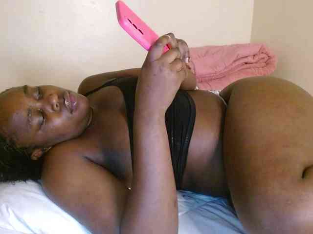 Chocolate_goddess1 webcam