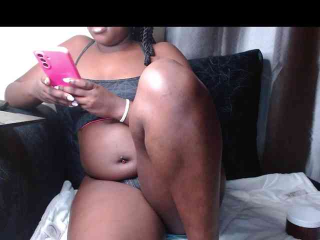 Chocolate_goddess1 webcam