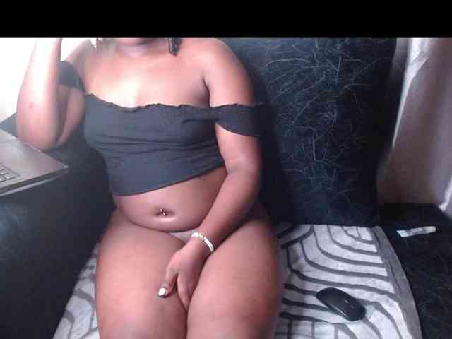 Chocolate_goddess1 webcam