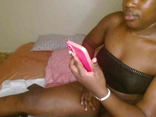 Chocolate_goddess1 webcam