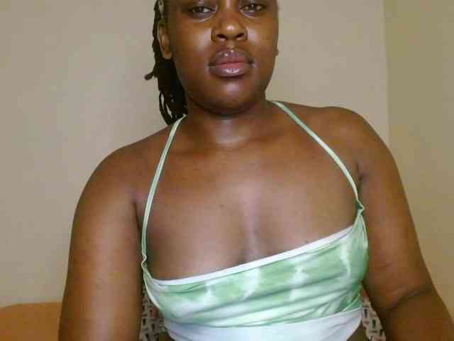 Chocolate_goddess1 webcam