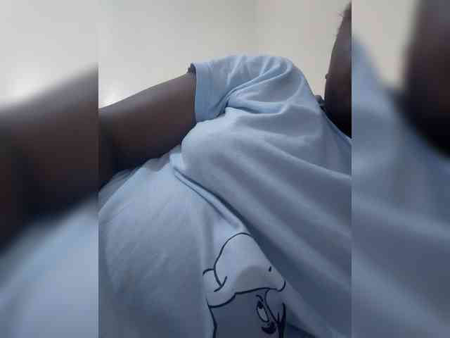 Chocolateebony1 webcam