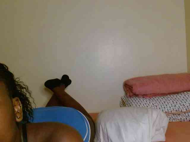 Chocolate_goddess1 webcam
