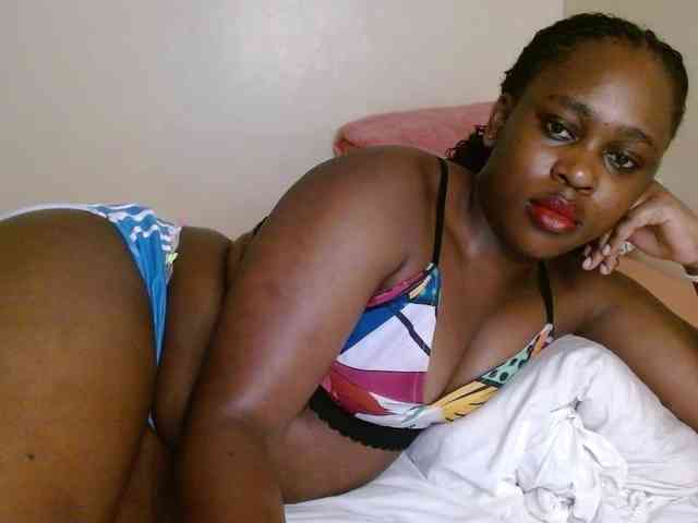 Chocolate_goddess1 webcam