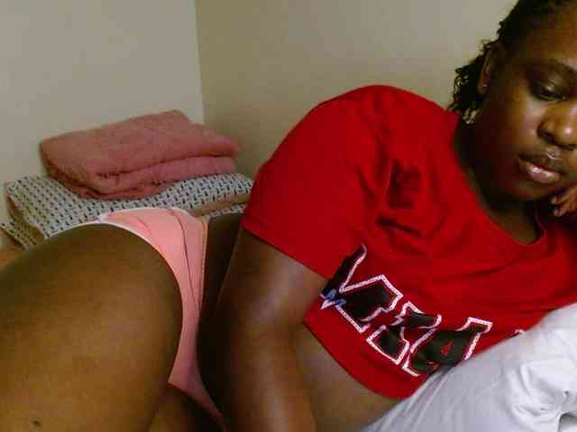 Chocolate_goddess1 webcam