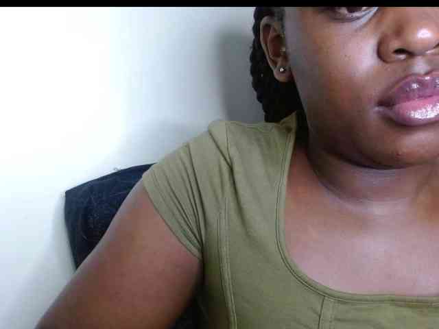 Chocolate_goddess1 webcam