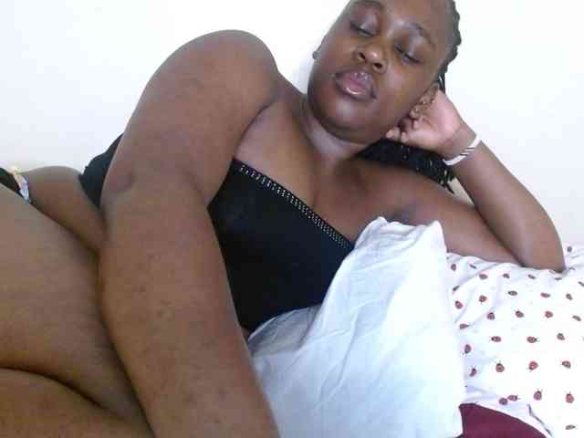 Chocolate_goddess1 webcam